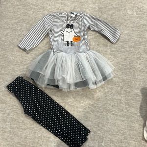 3T Counting Daisies Halloween outfit